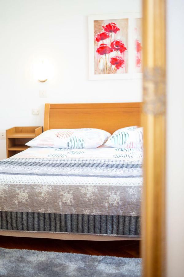 Appartamento Vila Niko Makarska Esterno foto