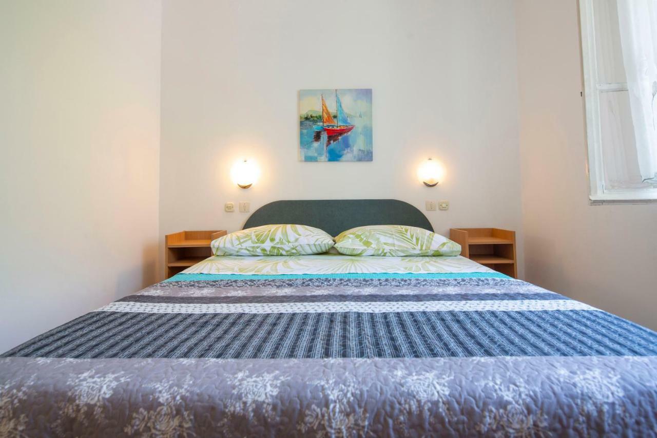 Appartamento Vila Niko Makarska Esterno foto